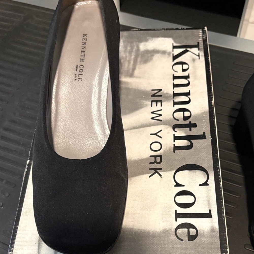 Kenneth Cole Women's Black Heels